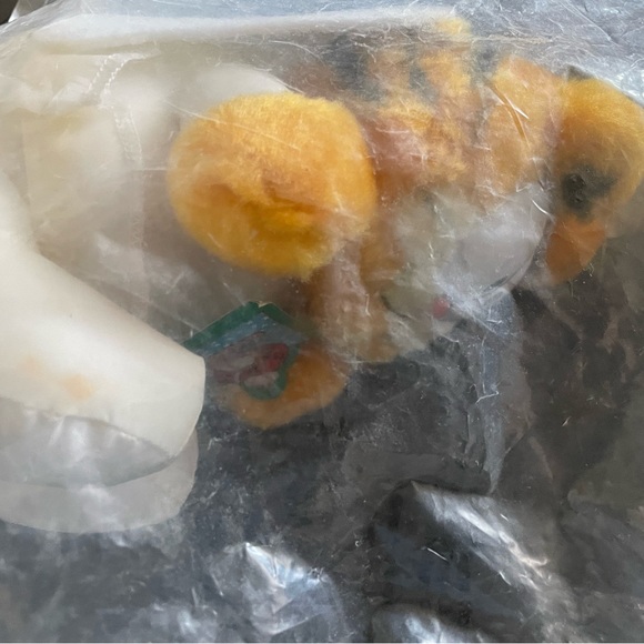 Garfield plushy - Picture 2 of 2